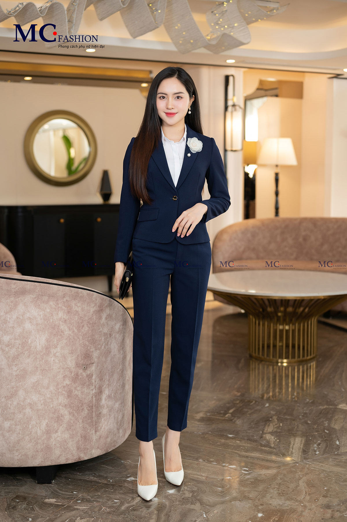 Áo vest + quần dài MC Fashion